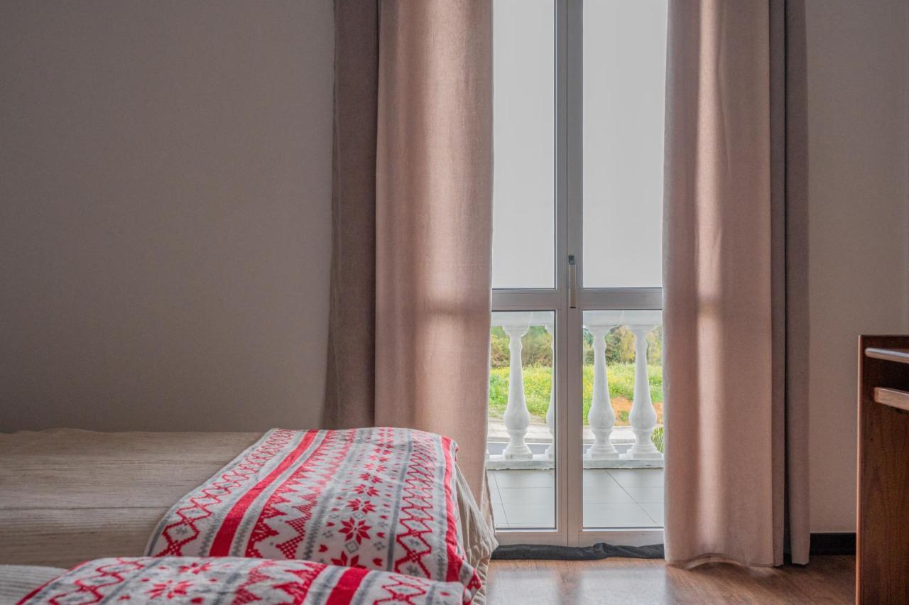 Villa Familia Dehoux Camacha  Bagian luar foto