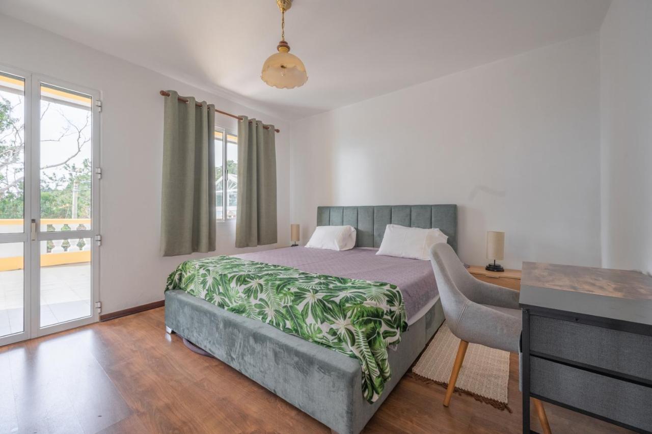 Villa Familia Dehoux Camacha  Bagian luar foto