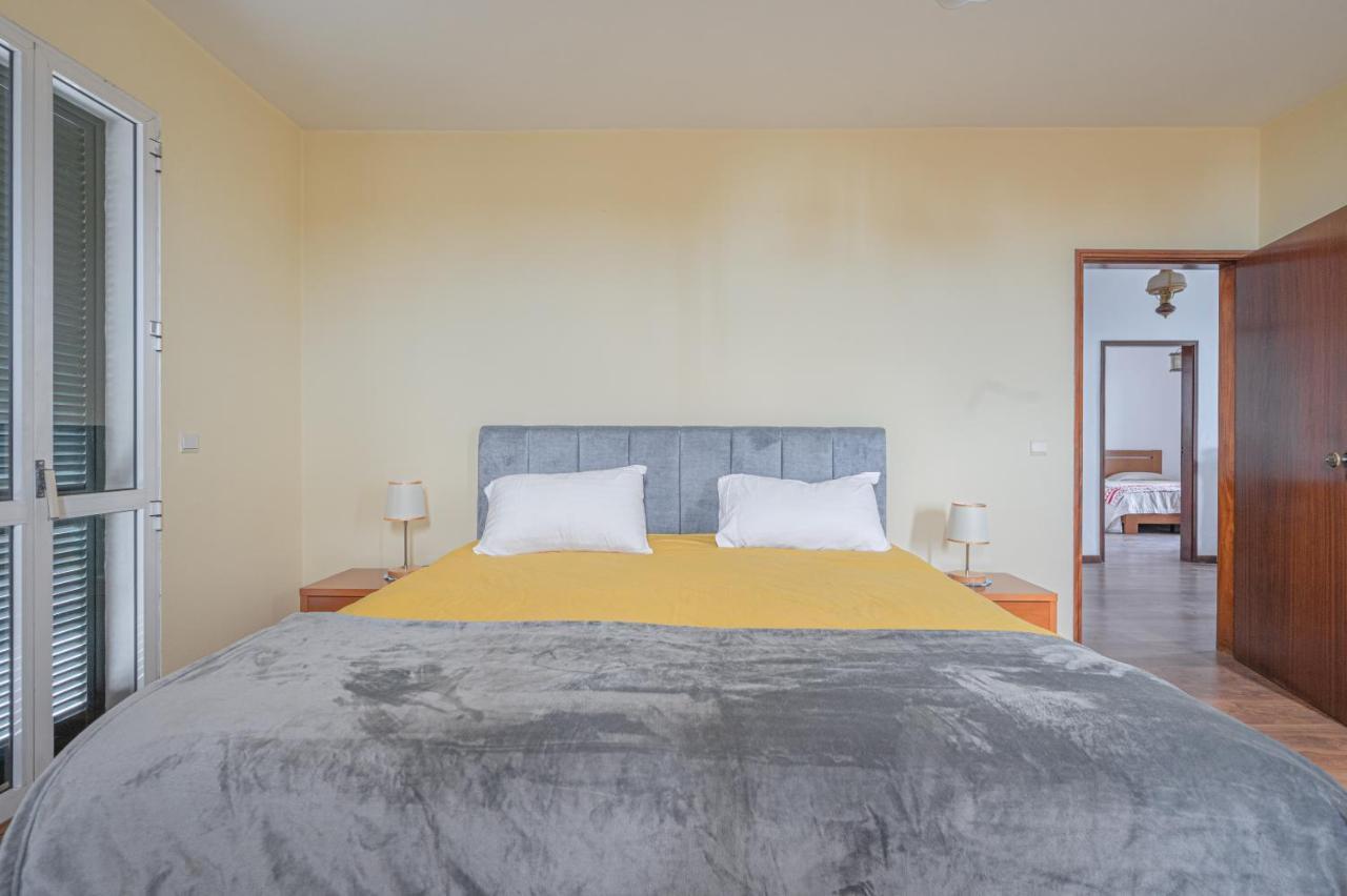 Villa Familia Dehoux Camacha  Bagian luar foto